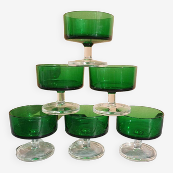 Luminarc green Champagne glasses