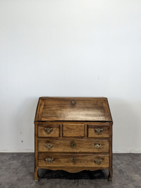 Bureau à pente du XVIIIème en noyer massif à tiroir secret