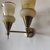 Vintage 50s wall light, 2 light arms, metal, brass and opaque glass tulip
