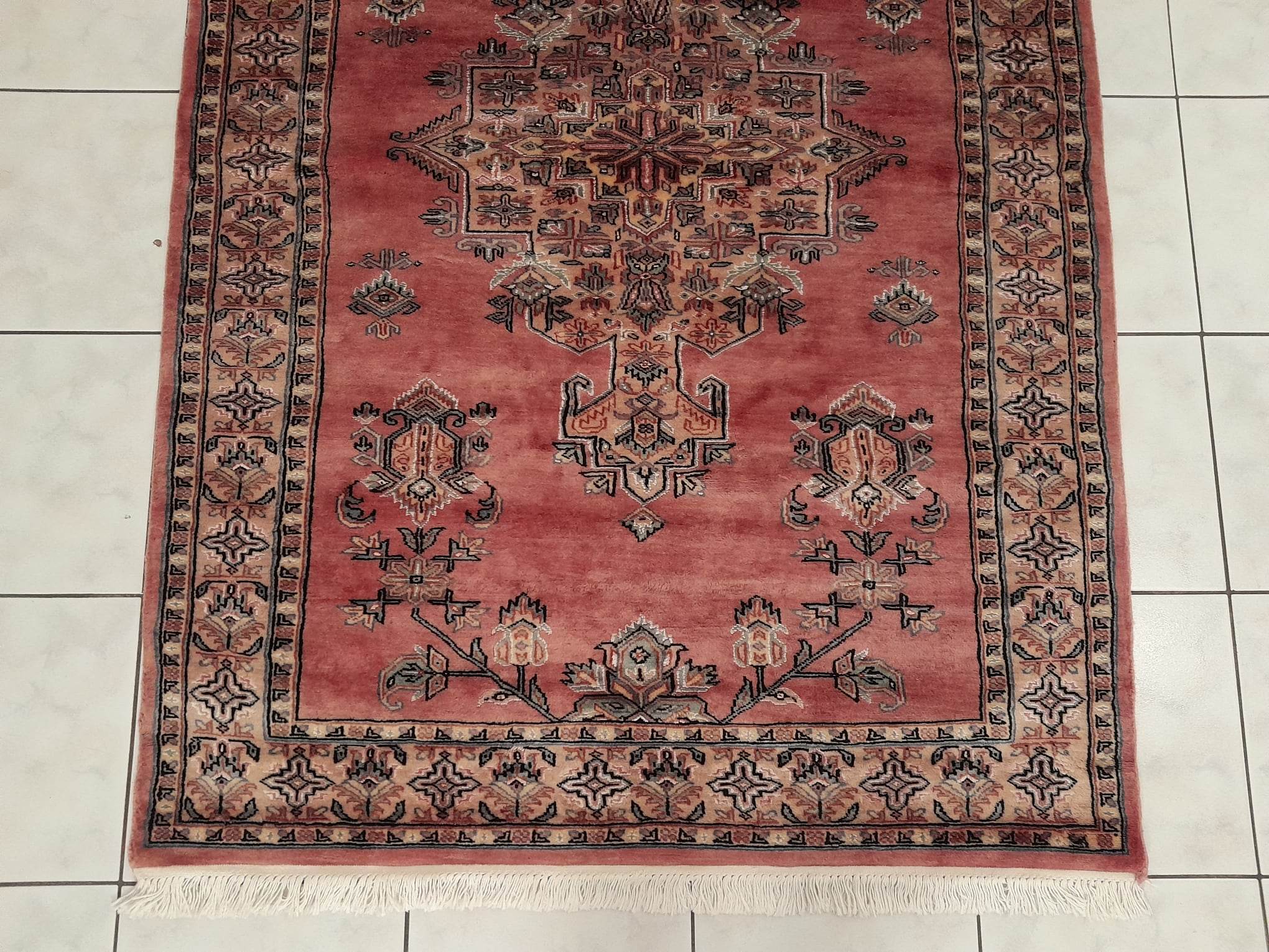 Handmade Kafkazi rug 179x122cm