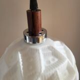 Lampe à suspension vintage, vermoedelijk Peill & Putzler, verre opalin avec relief