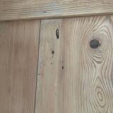 Raw wood bonnetière