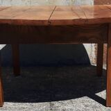 Folding coffee table.