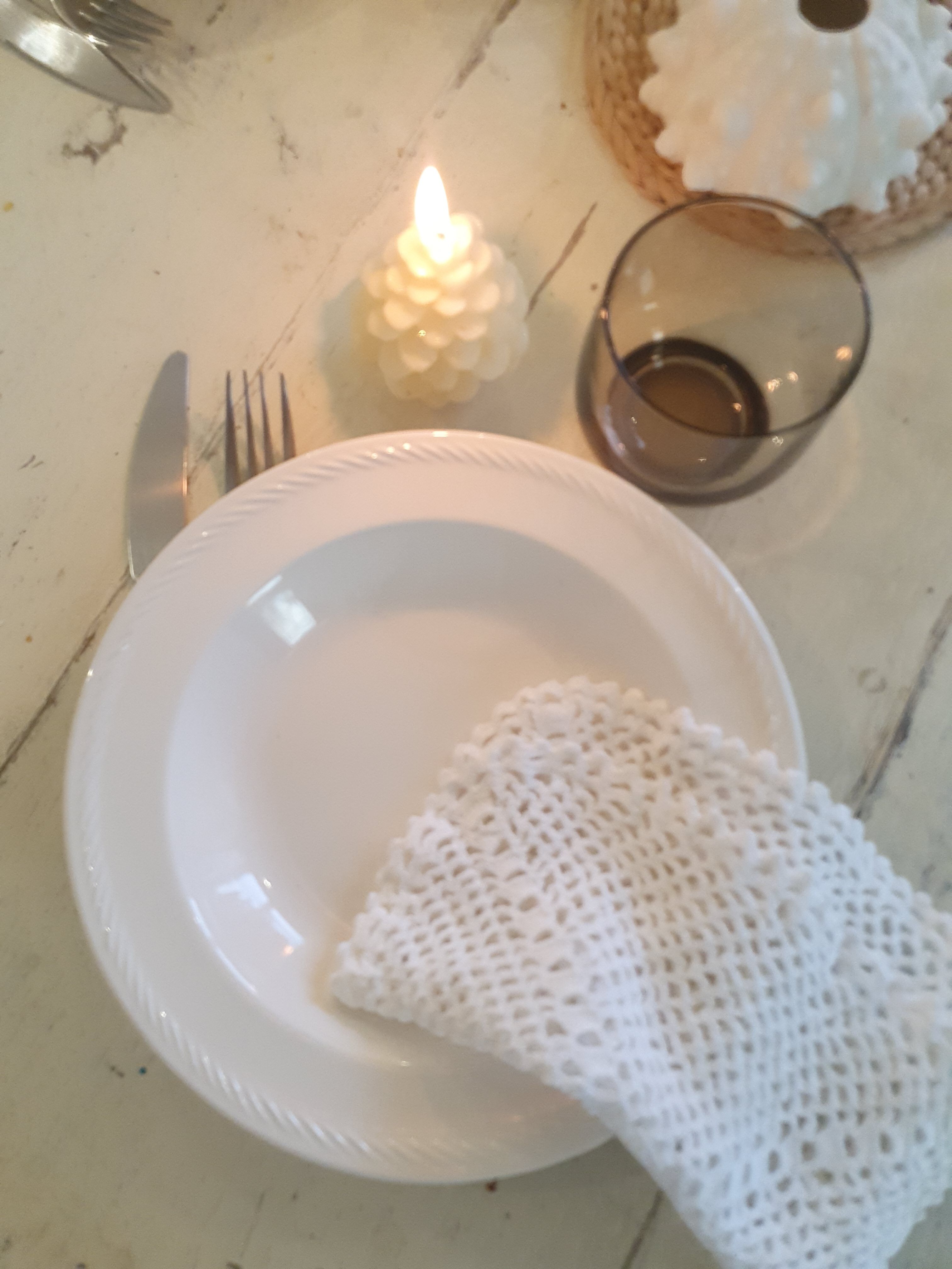 10 plates in Haute-Provence earthenware
