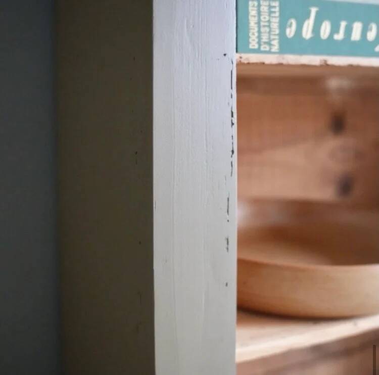 Parisian green museum buffet