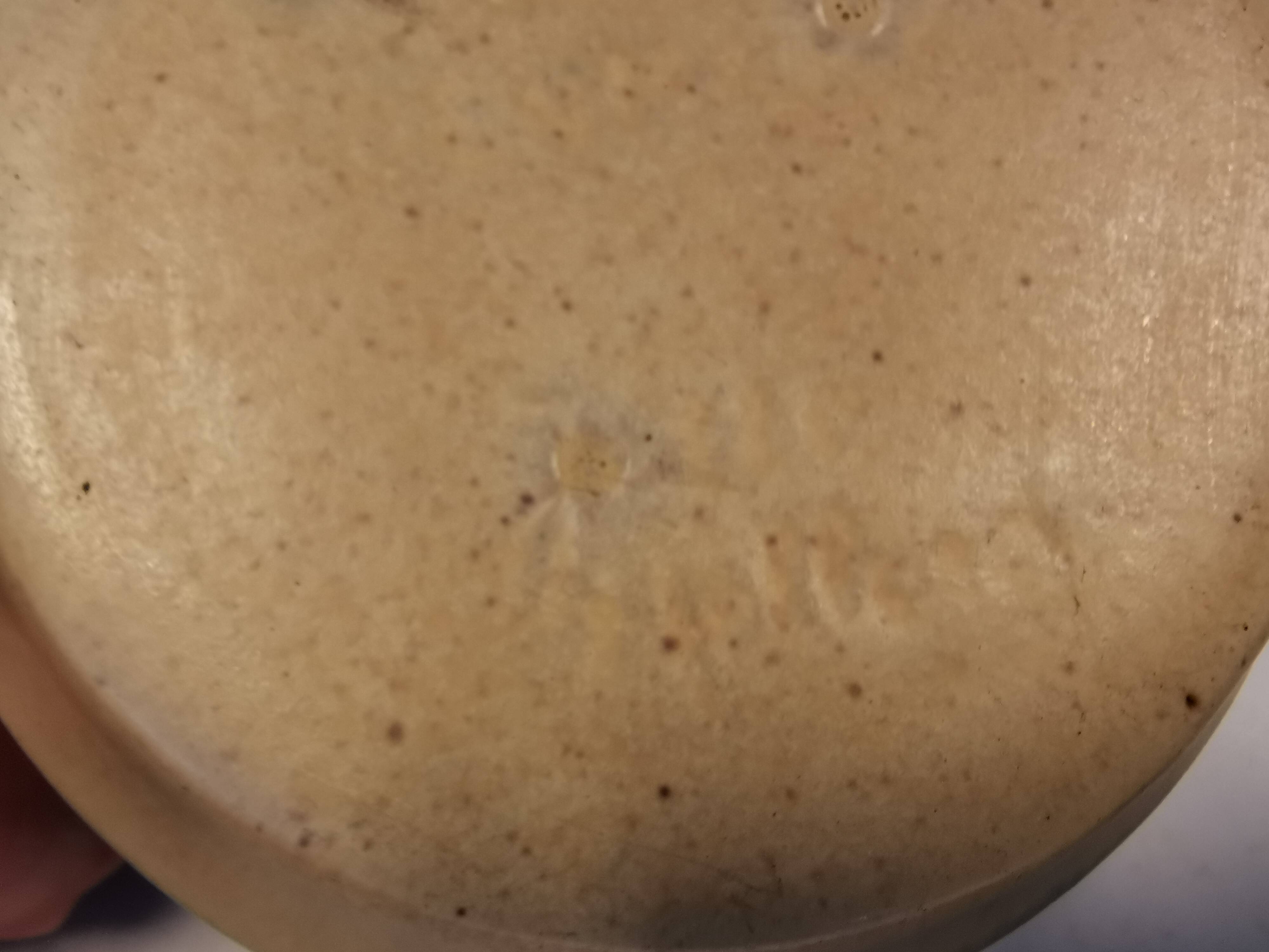 Lovely small ceramic sugar/jam jar, designed by Danish Jette Hellerøe 1970s.