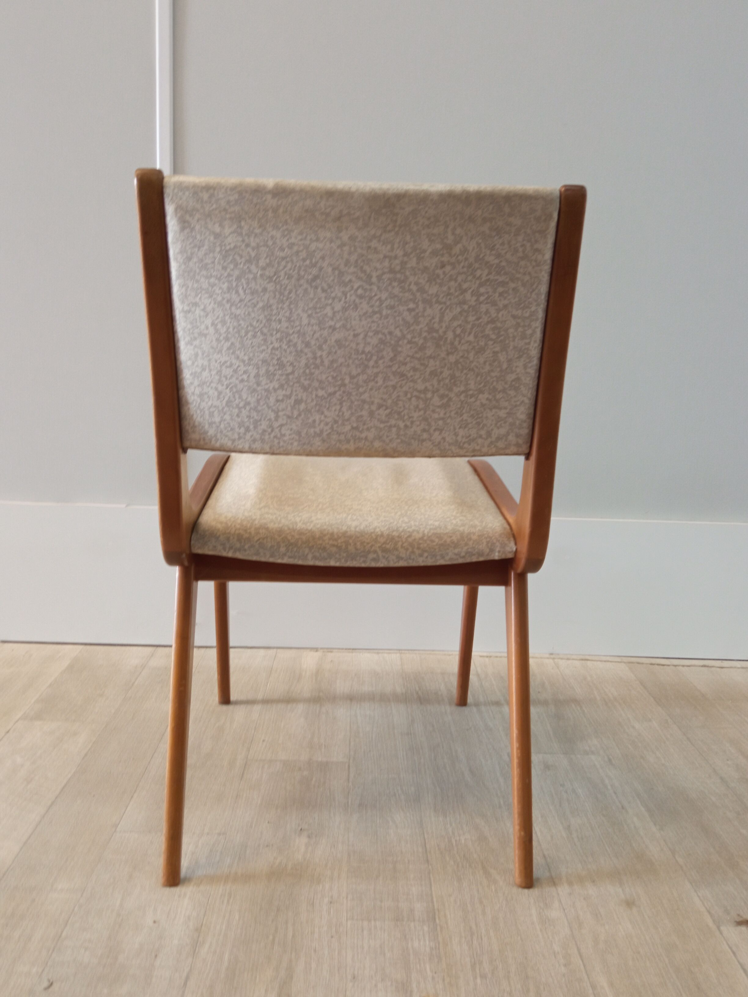 6 compass foot chairs