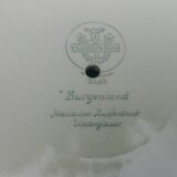 Servant dish with 3 floors in porcelain from Villeroy & Boch model Burgenland blue