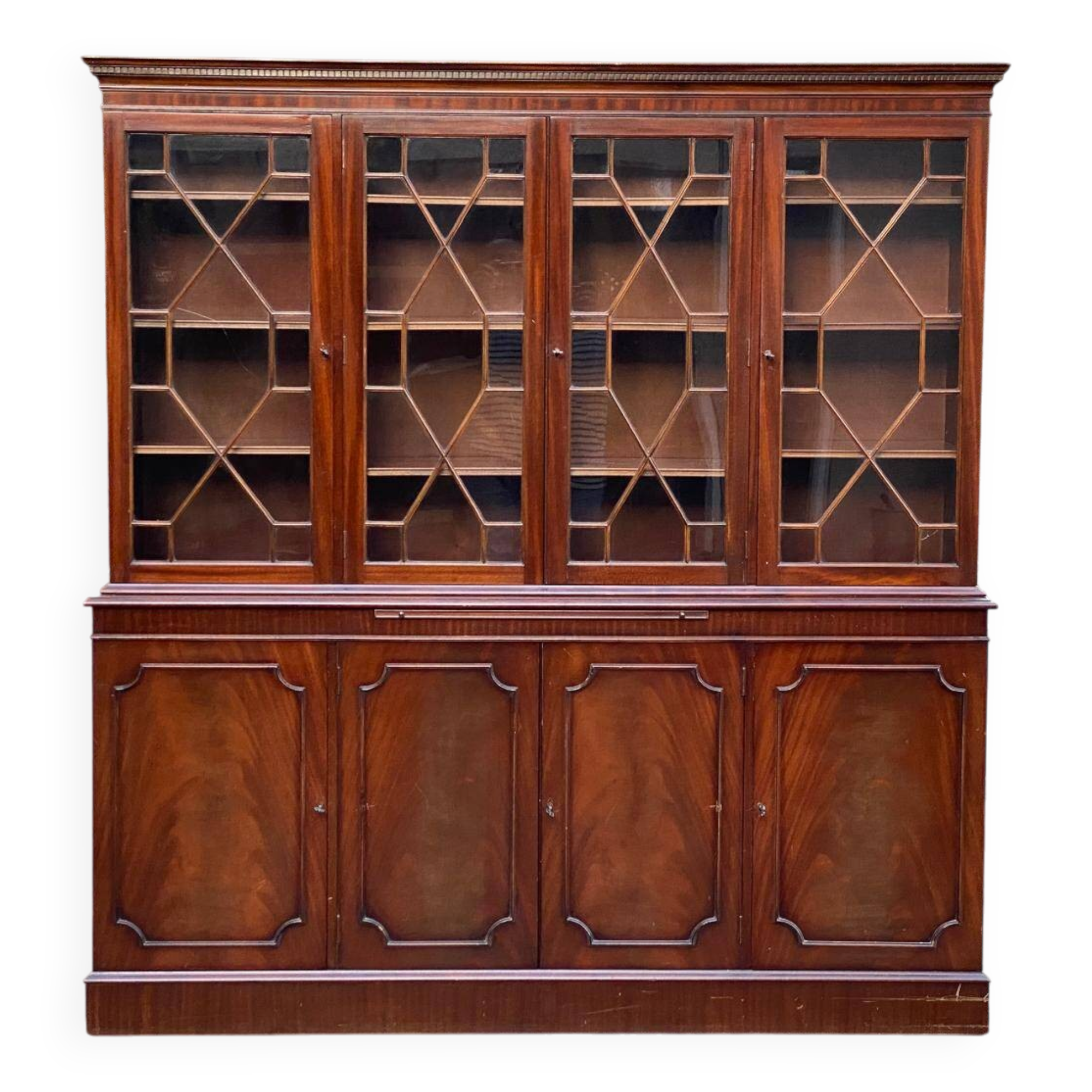 English display cabinet with 4 doors in mahogany, 1960.