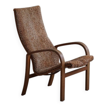 Fauteuil suédois moderne du milieu du siècle, dossier haut en chêne et laine d'agneau, années 1960