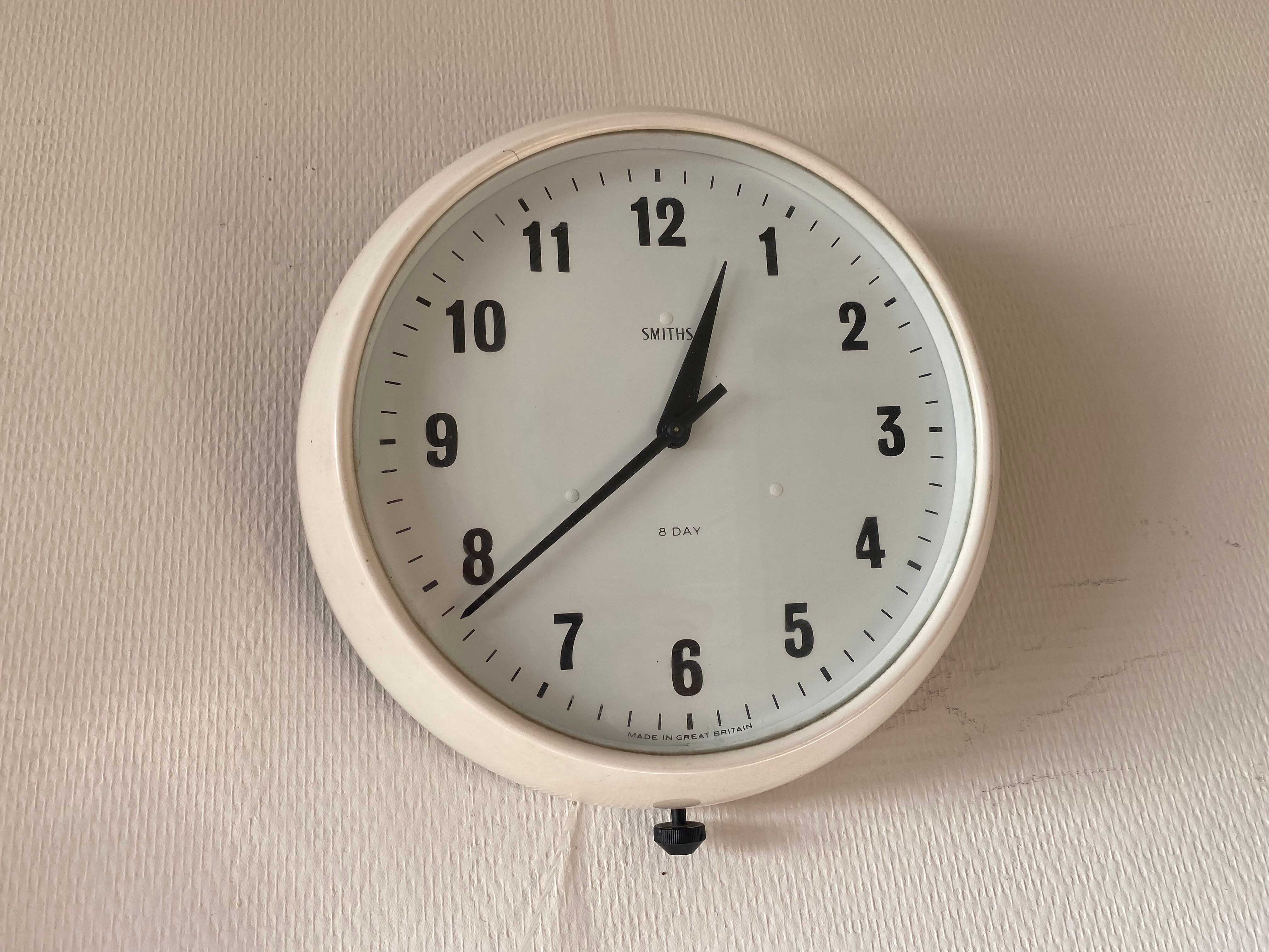 Vintage Bakelite Smiths 8 Day Wall Clock, 1940s