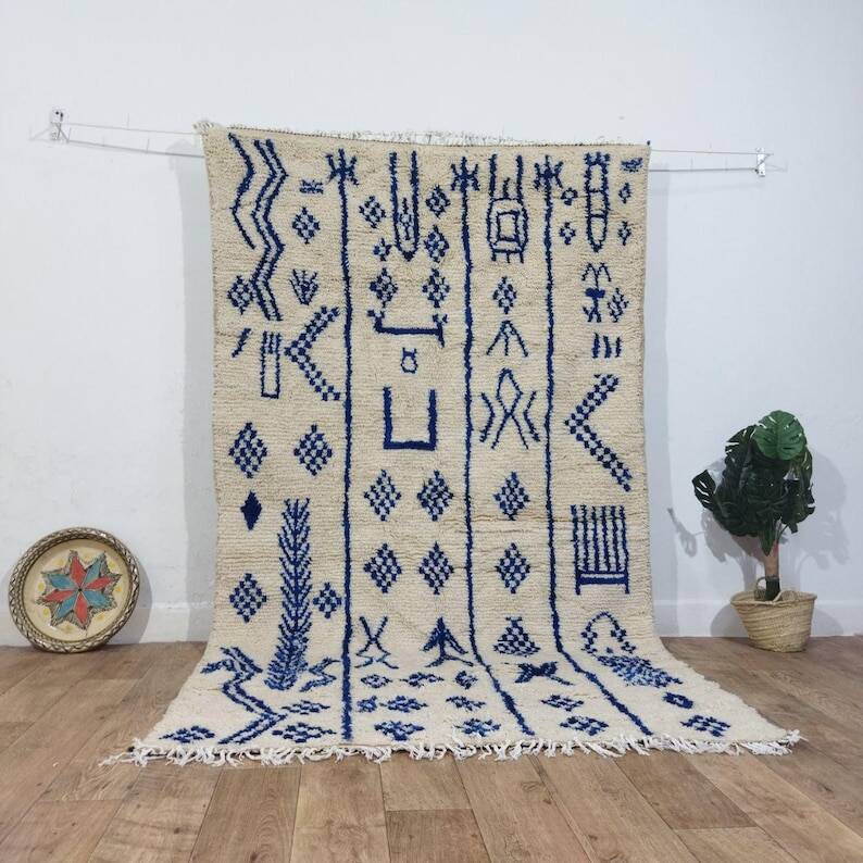 Berber Moroccan wool rug 270cm x 140cm