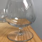 6 glasses on foot in chissed crystal