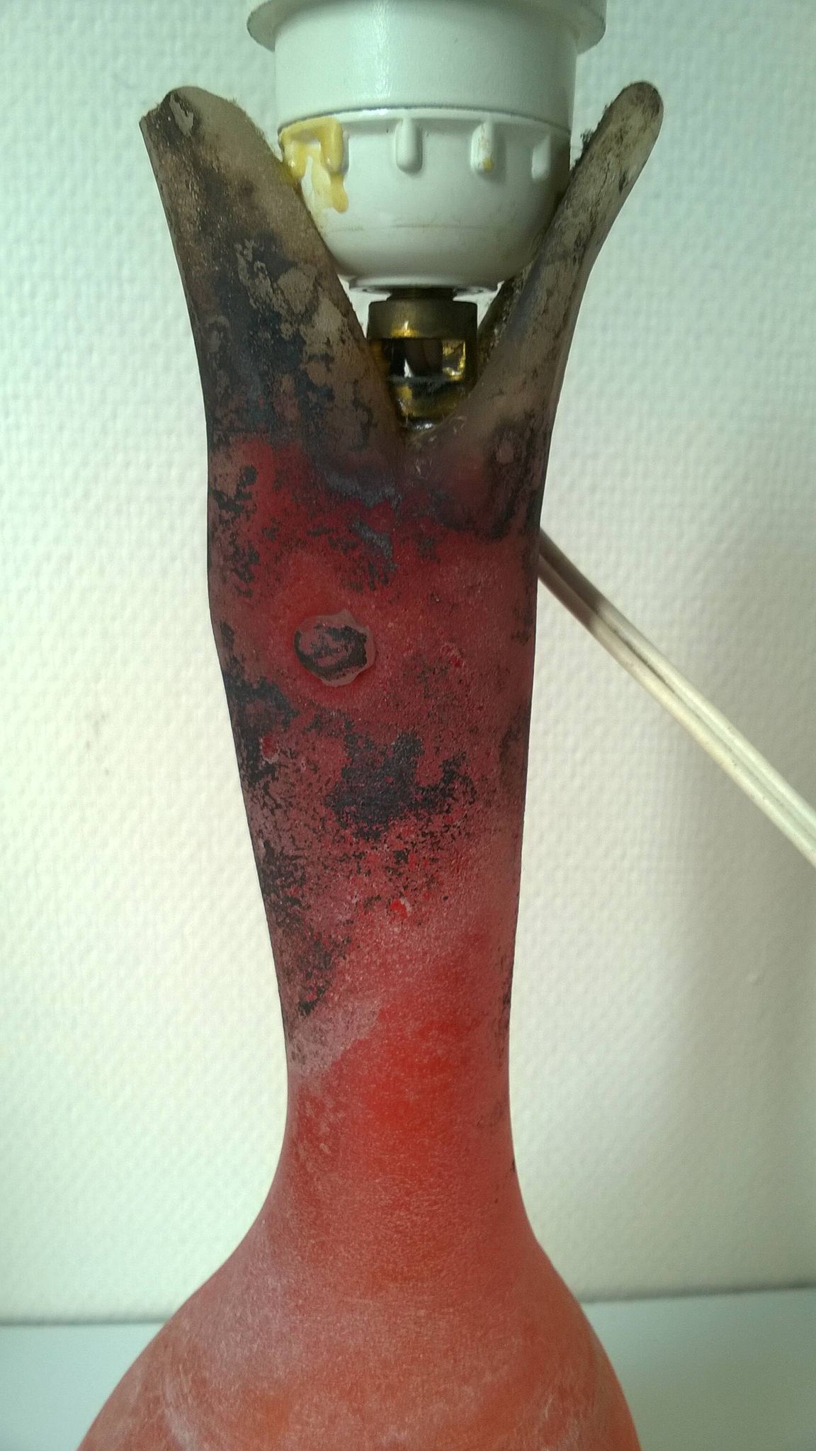 Pied de lampe en verre