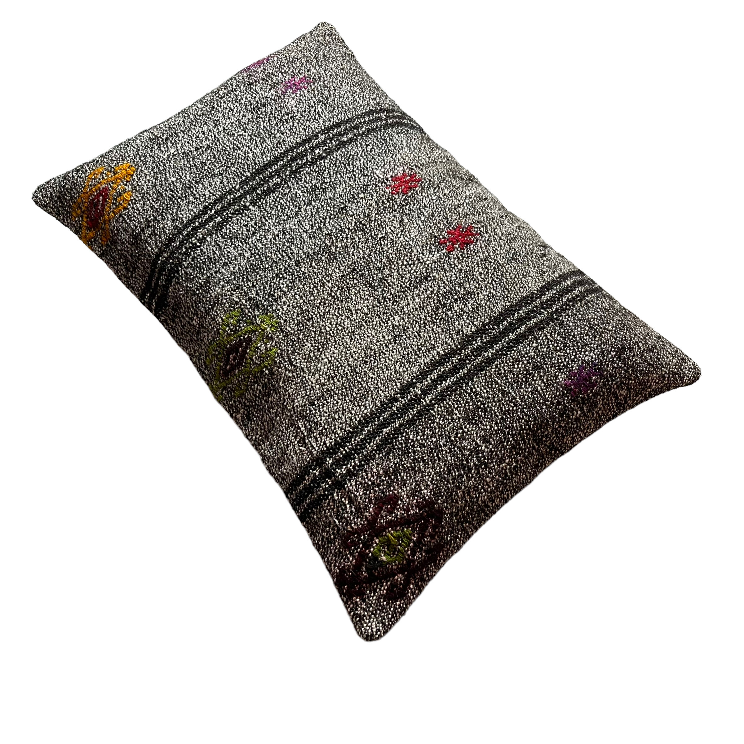 Vintage turkish handmade cushion cover 40 x 60 cm