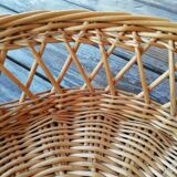 Round wicker basket