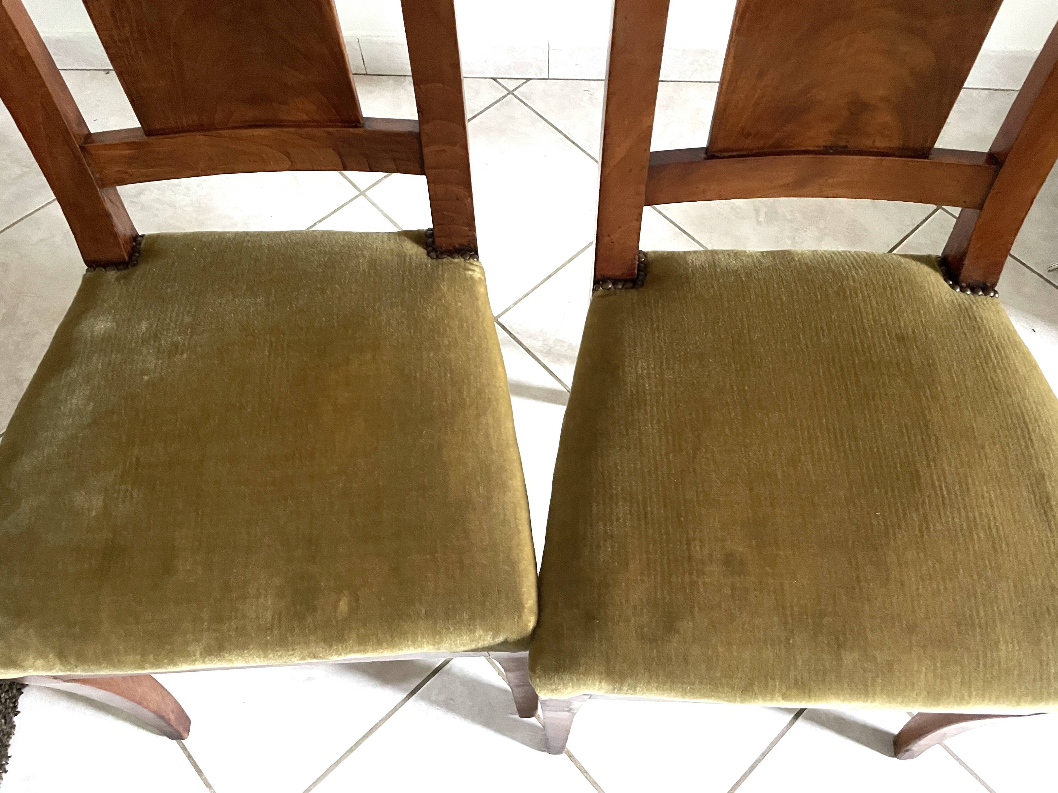 Pair of wooden chairs in green corduroy velvet in Directoire style.