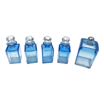 Ensemble de 5 flacons de toilette en cristal de Bohême bleu saphir