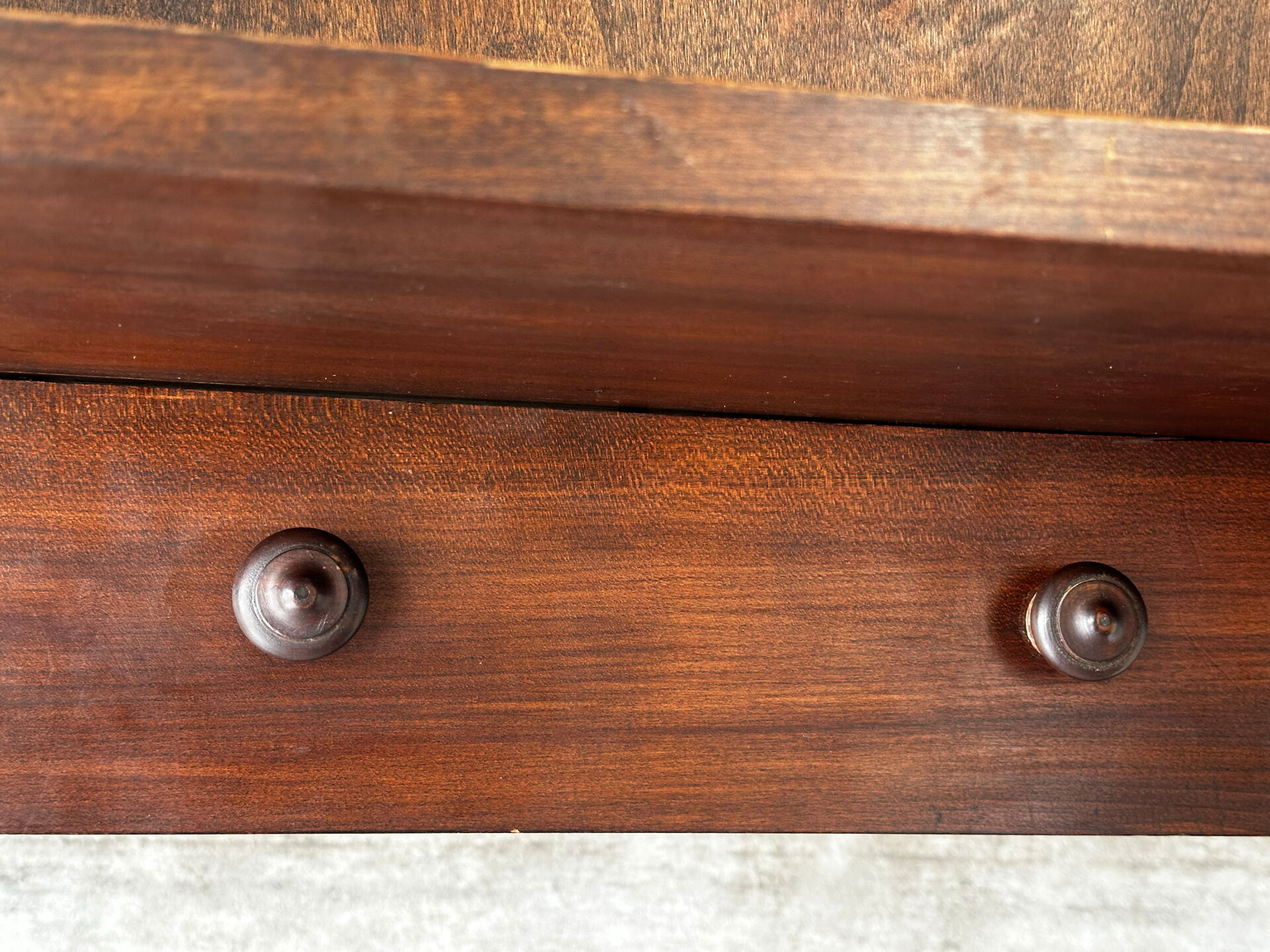 Solid wood bookshelf - French work from the 1950s