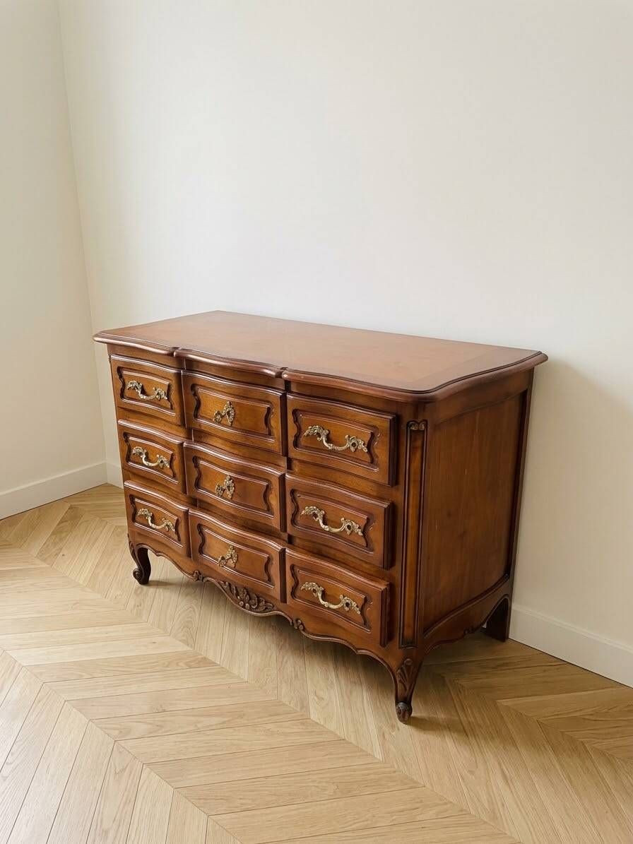 Louis XV style wooden commode
