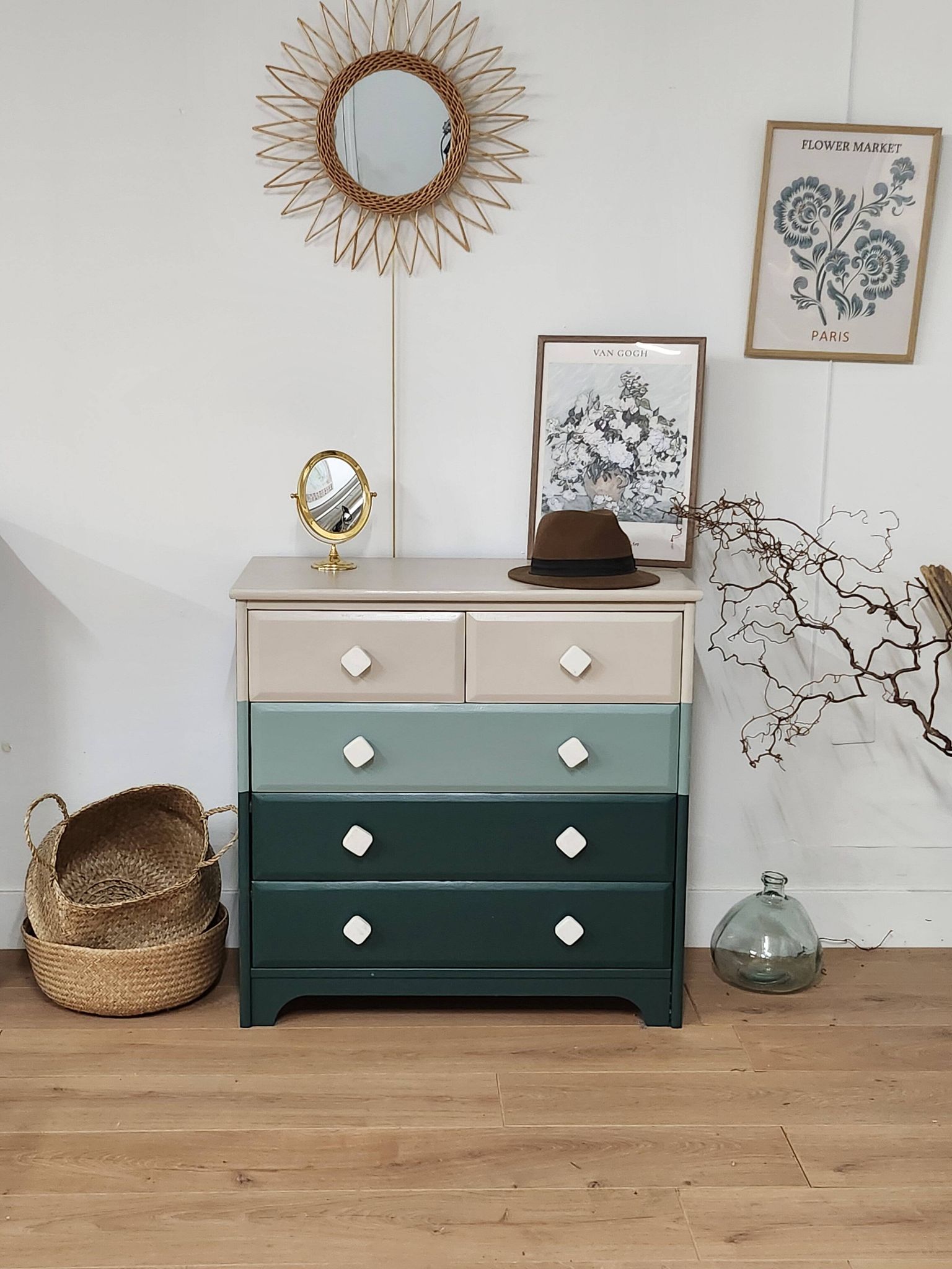 Spring commode 3 colours