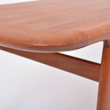 Danish Mid-century coffee table made of Teak wood
