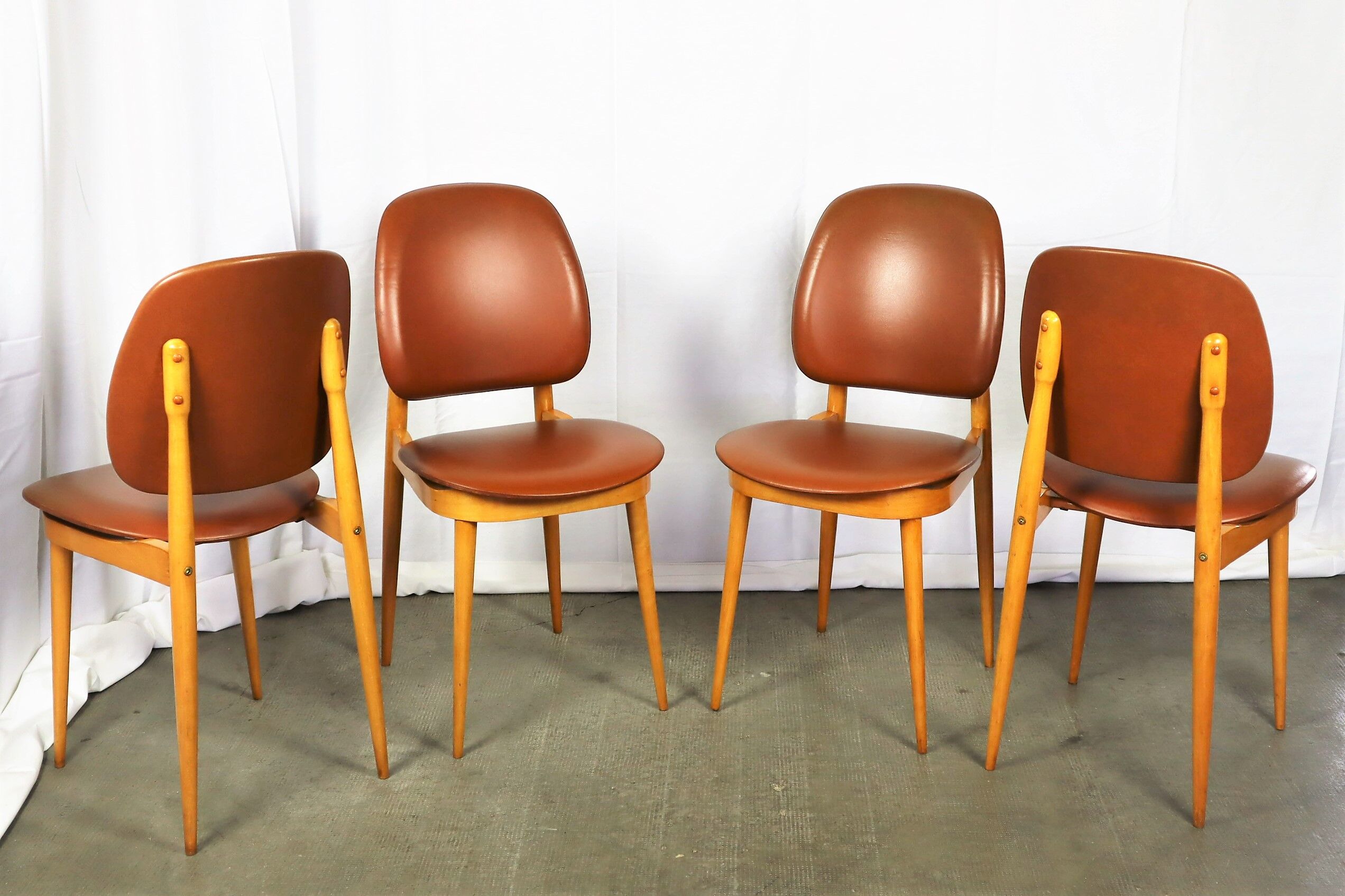 4 Chaises de Baumann, modèle Pégase, 1960