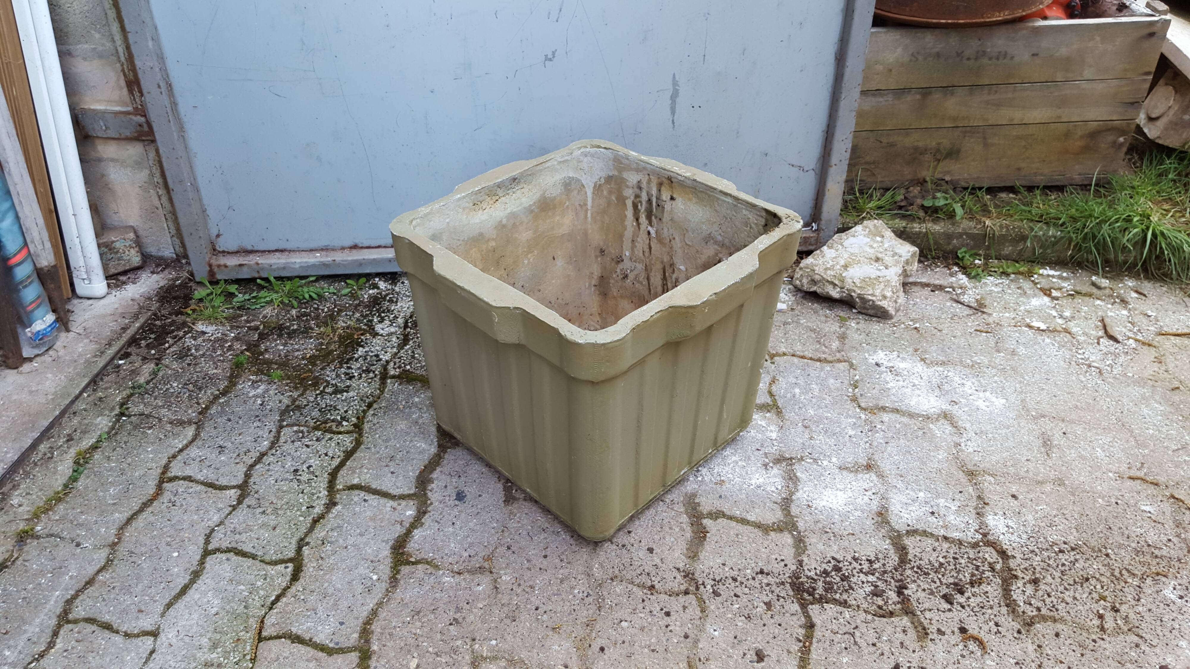 Cement planter 1950/60