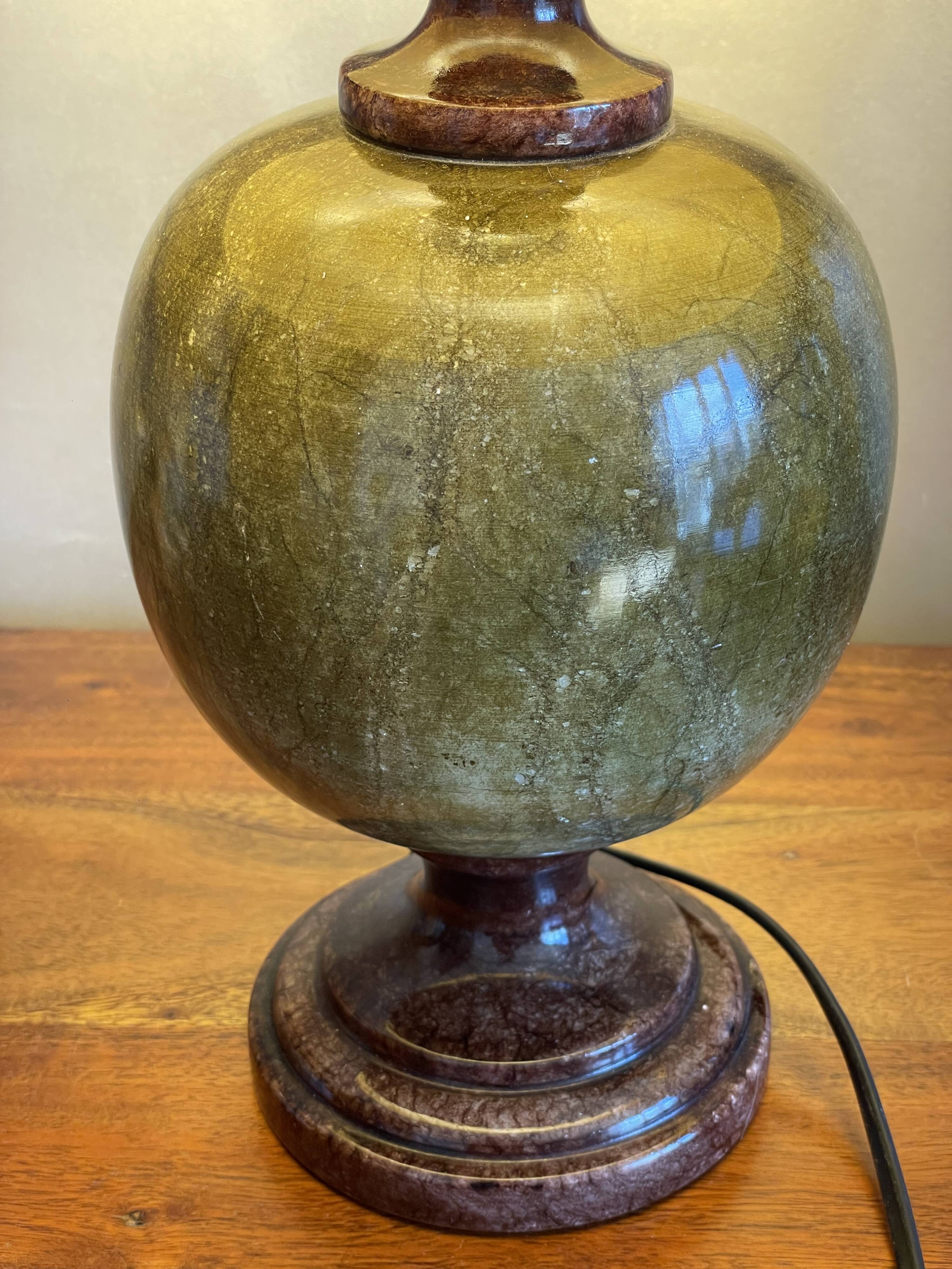 Green marble lamp