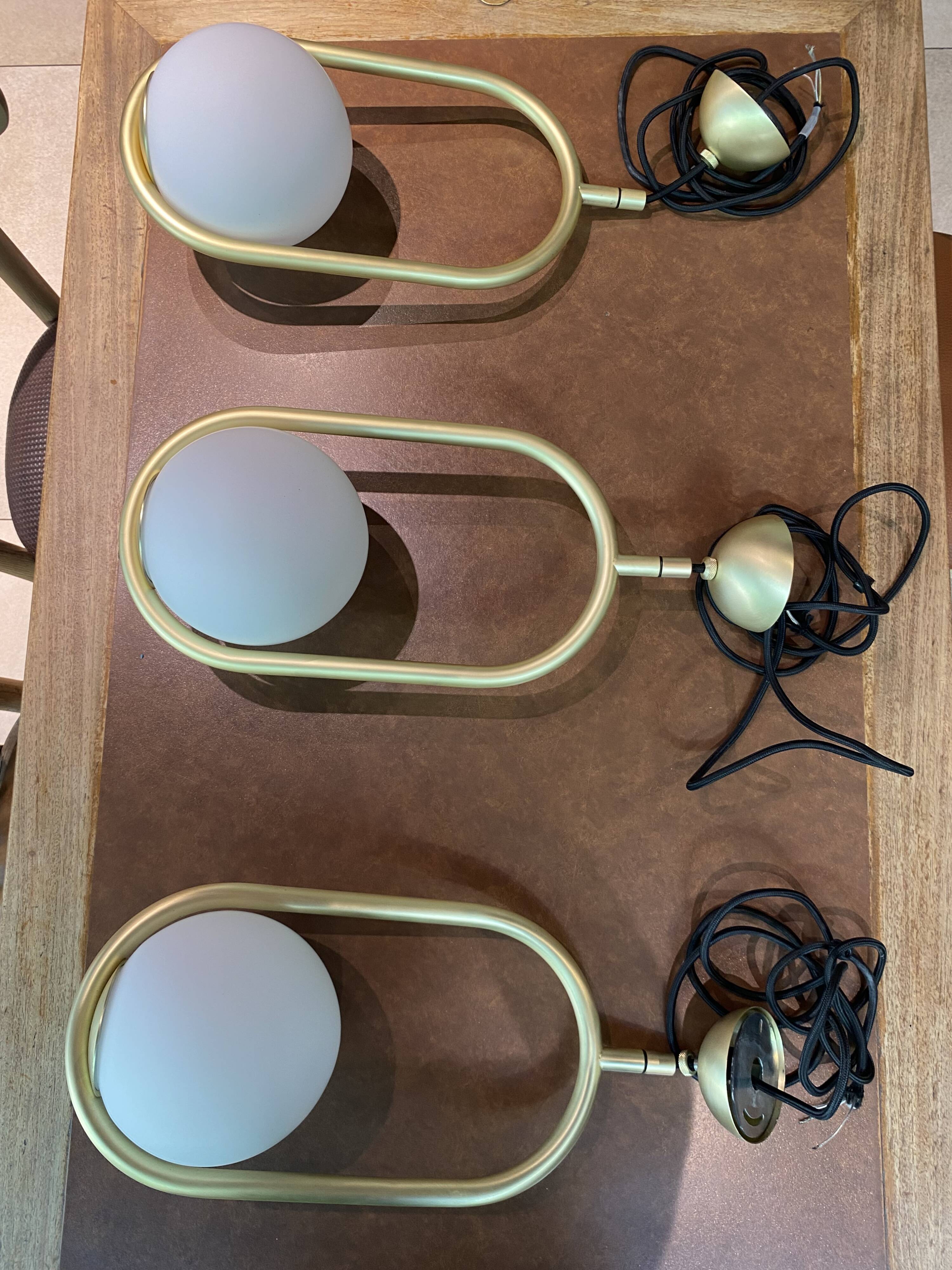 Suspension BIux C Ball S1 white and gold