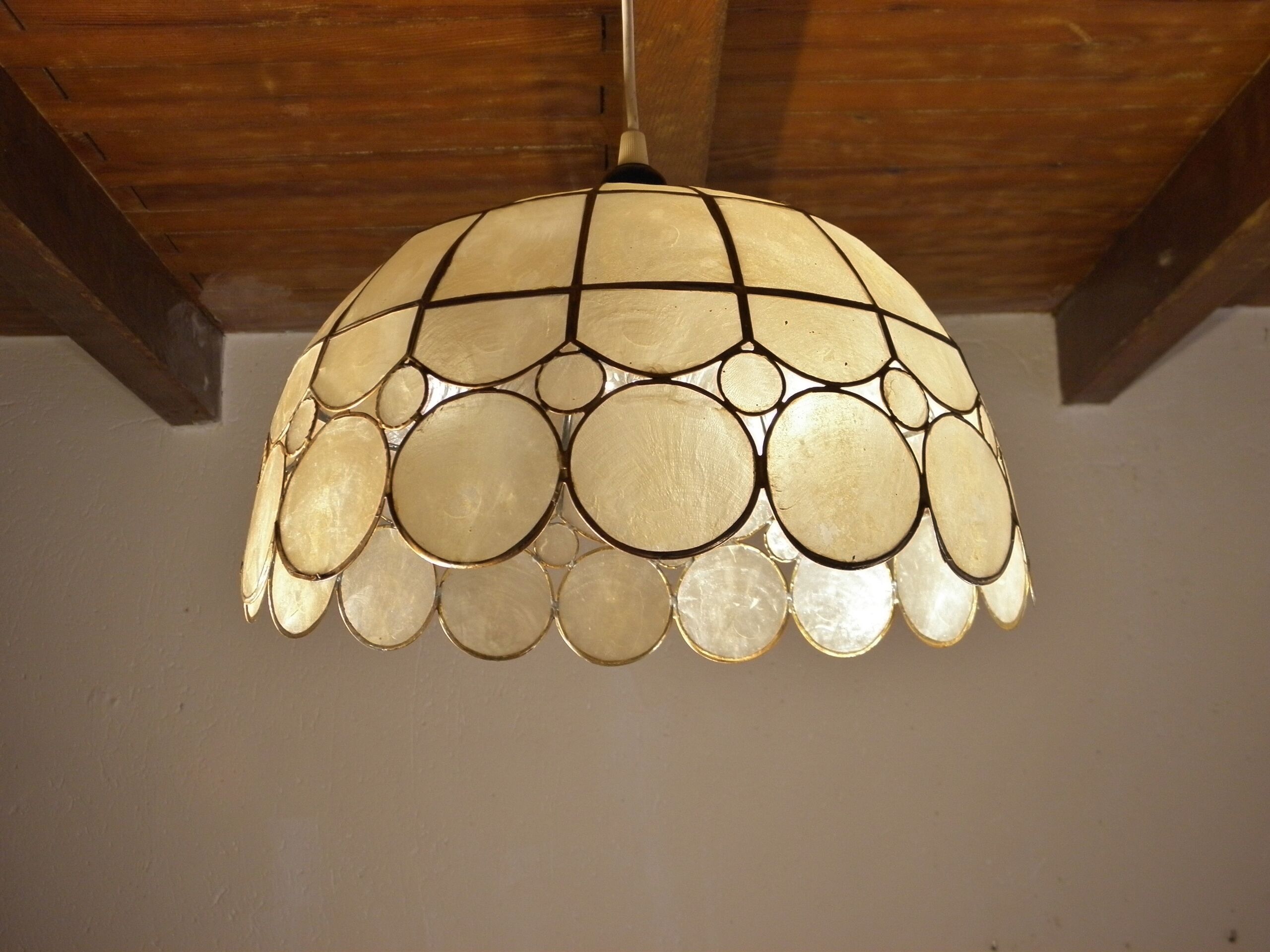 Mother-of-pearl and brass suspension 35 cm