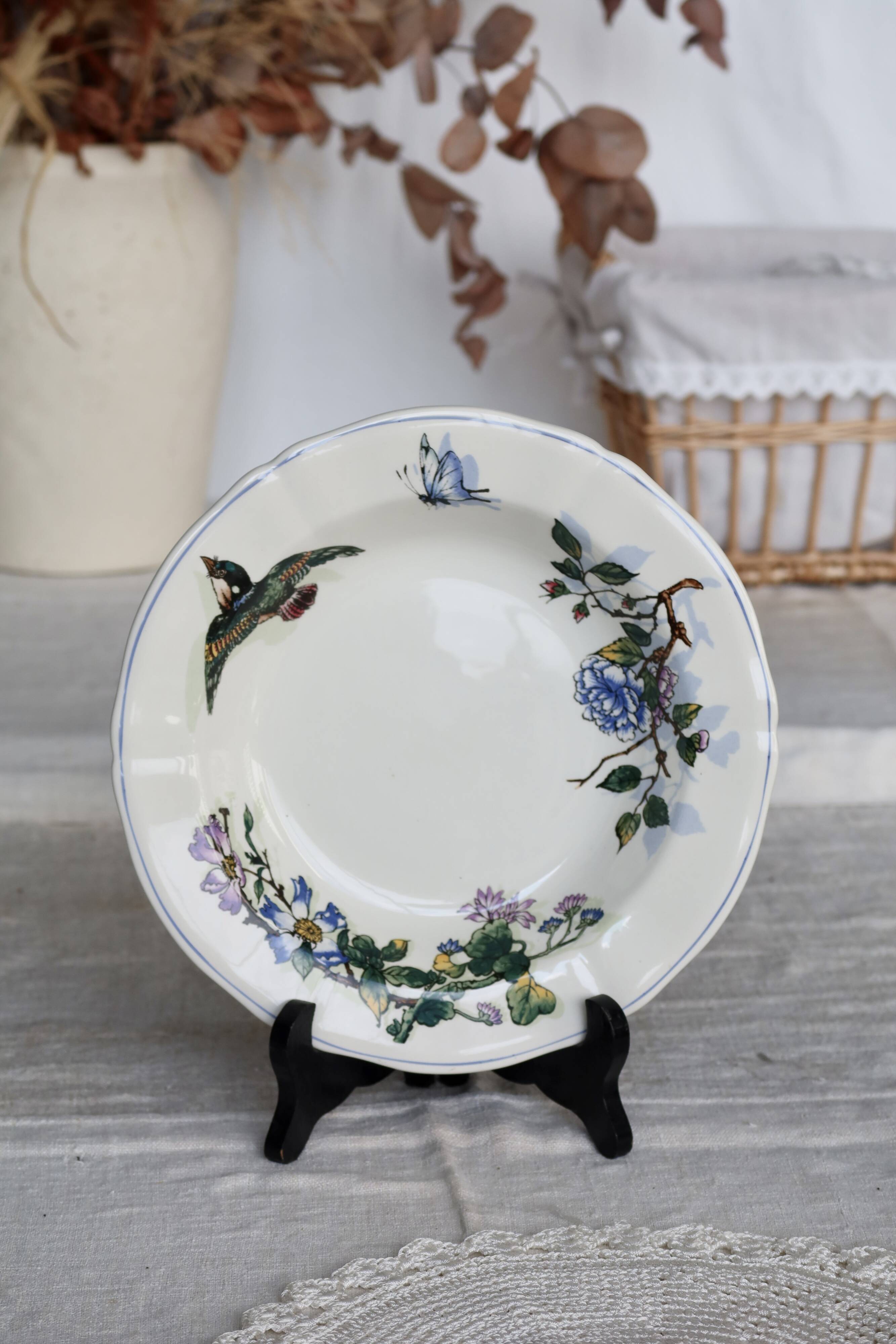Gien porcelain soup plate from the "The Poet Bird" series