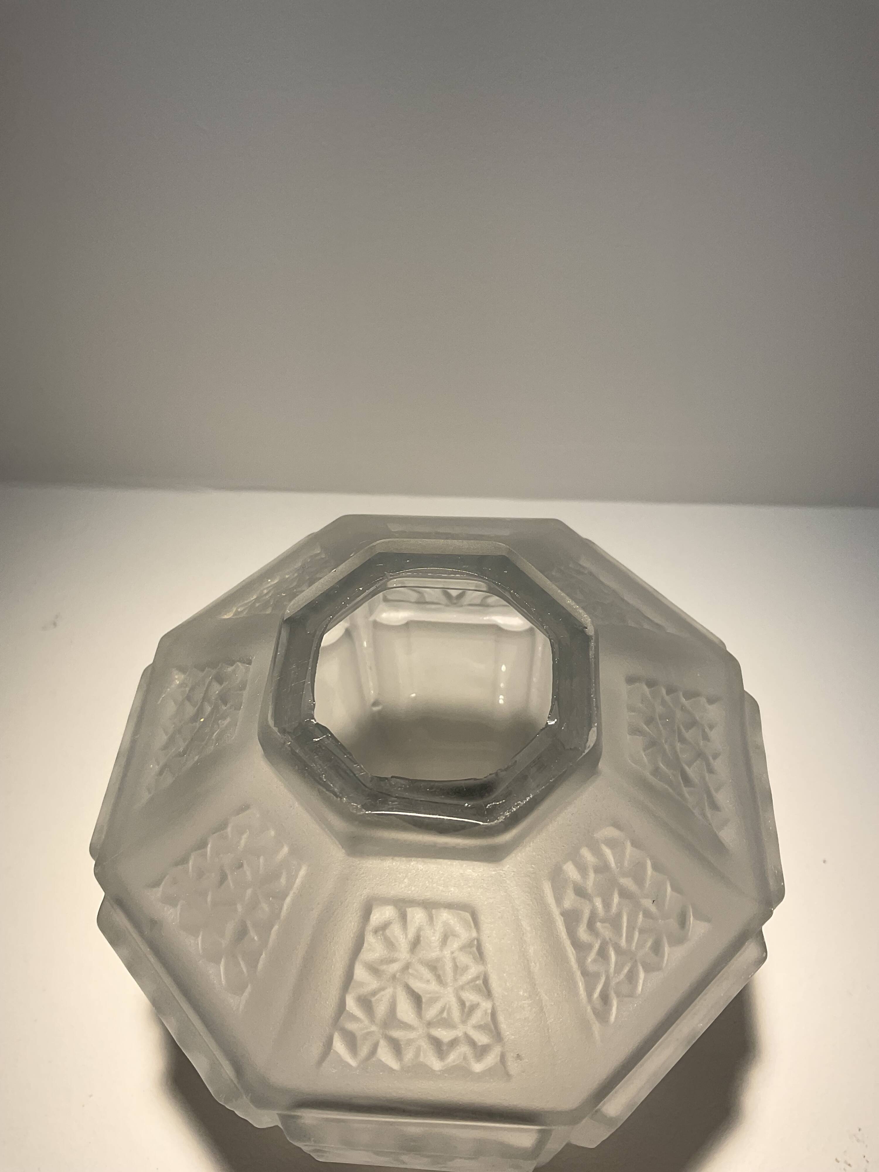 Espaivet art deco octagonal vase