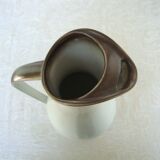 Salins sandstone pitcher