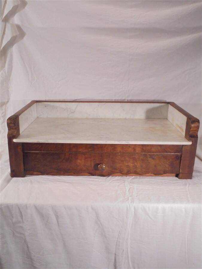 Vanity unit
