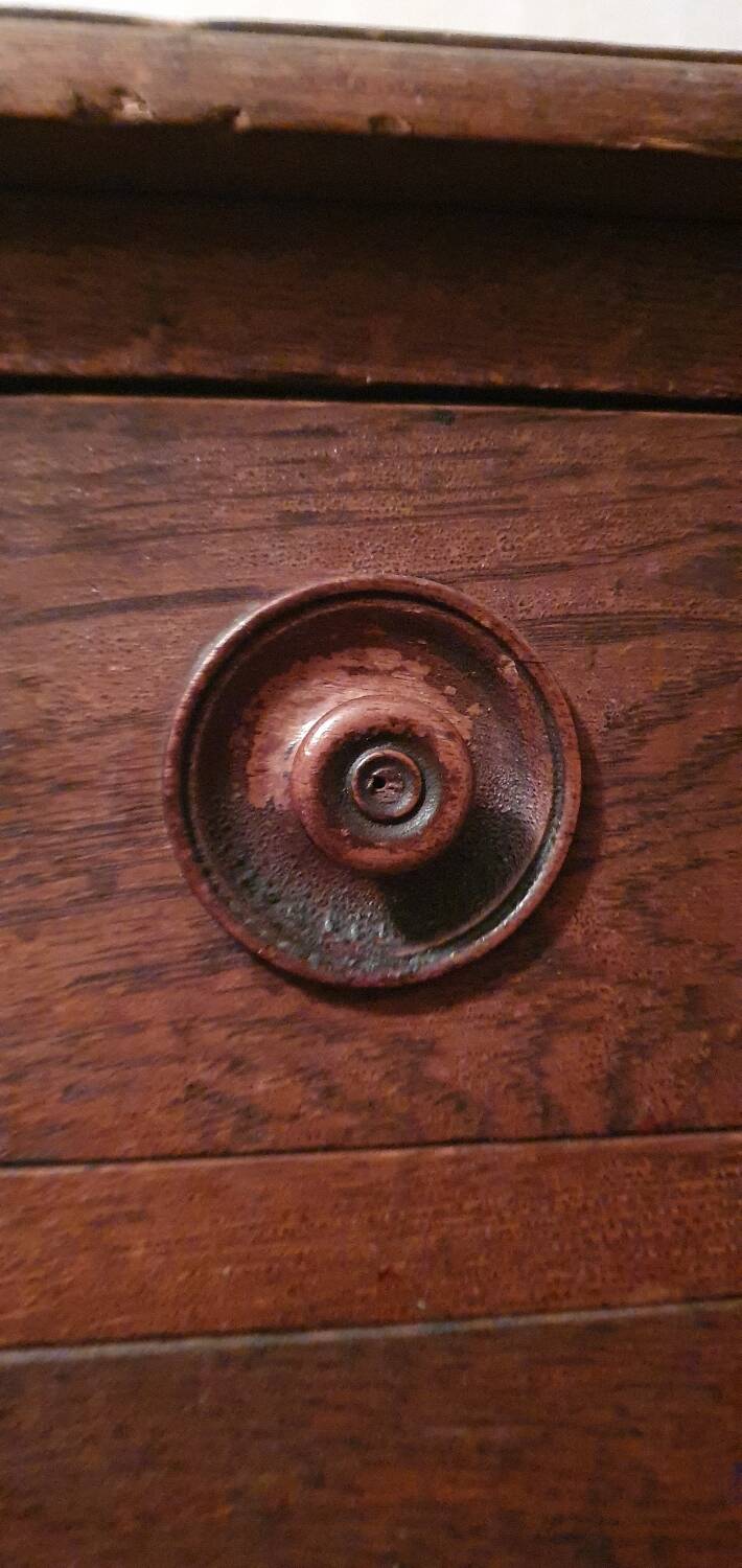 Low solid wood buffet