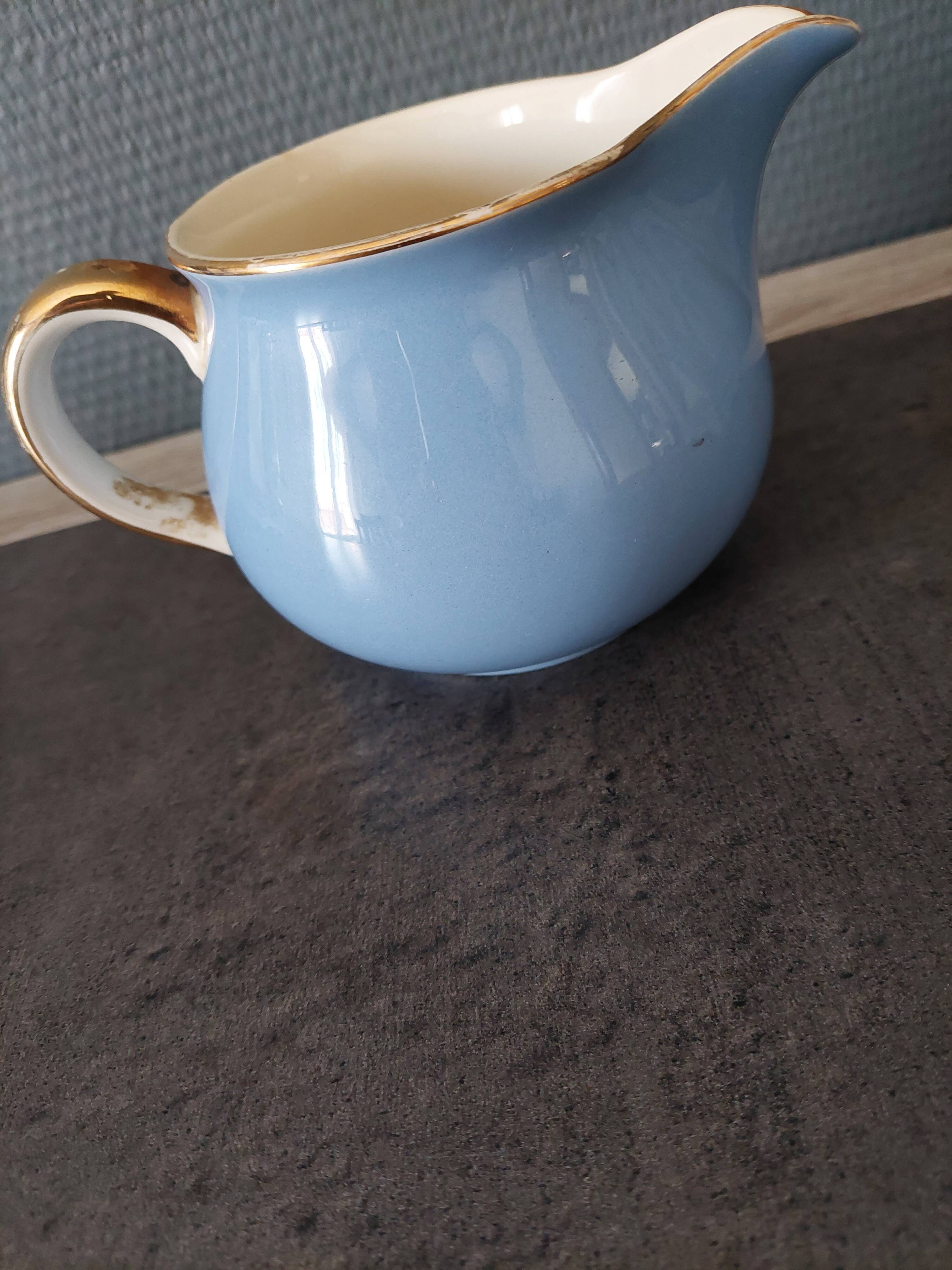 Villeroy milk jug & blue boch