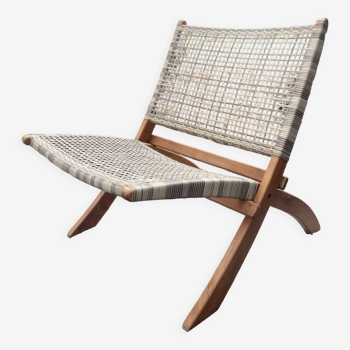 Retro rattan garden chair