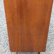 Vintage walnut varnished chest of drawers with 4 drawers from the 1960s.