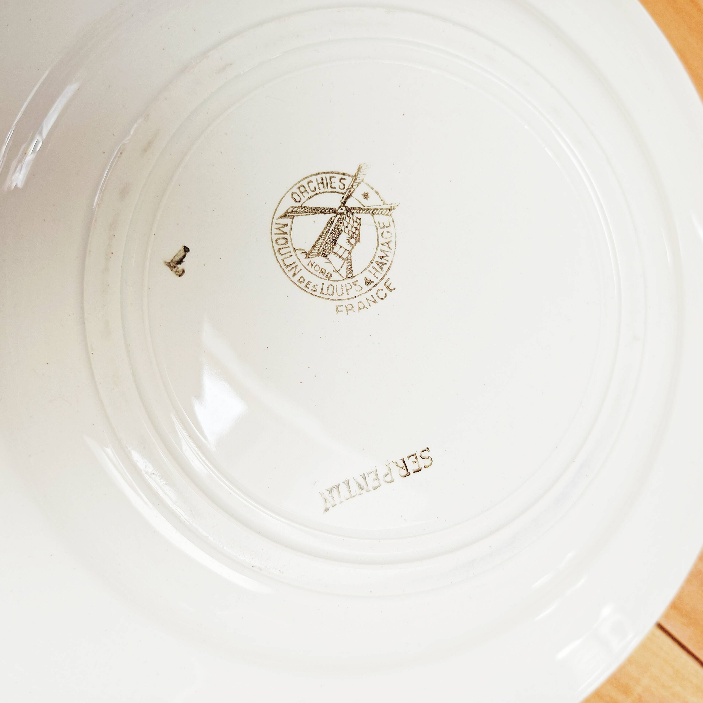 Set of 7 flat plates Moulin des Loups Serpentin