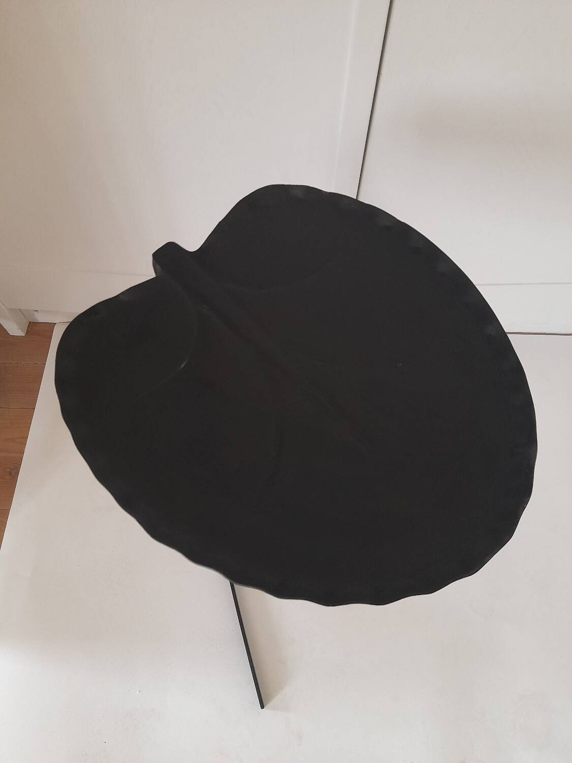 Small side table lily pad by Salterini