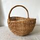 Panier en osier tressé