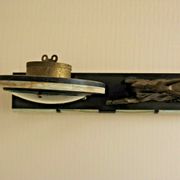 Horloge art déco marbre onyx & brass avec une gazelle spelter bronzée