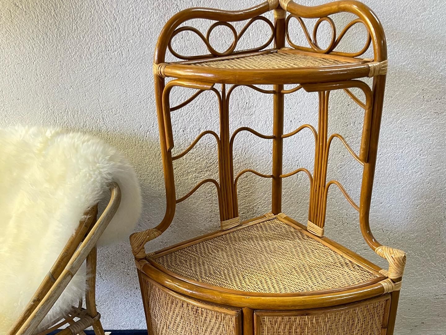 Two Vintage rattan corner notches/shelves
