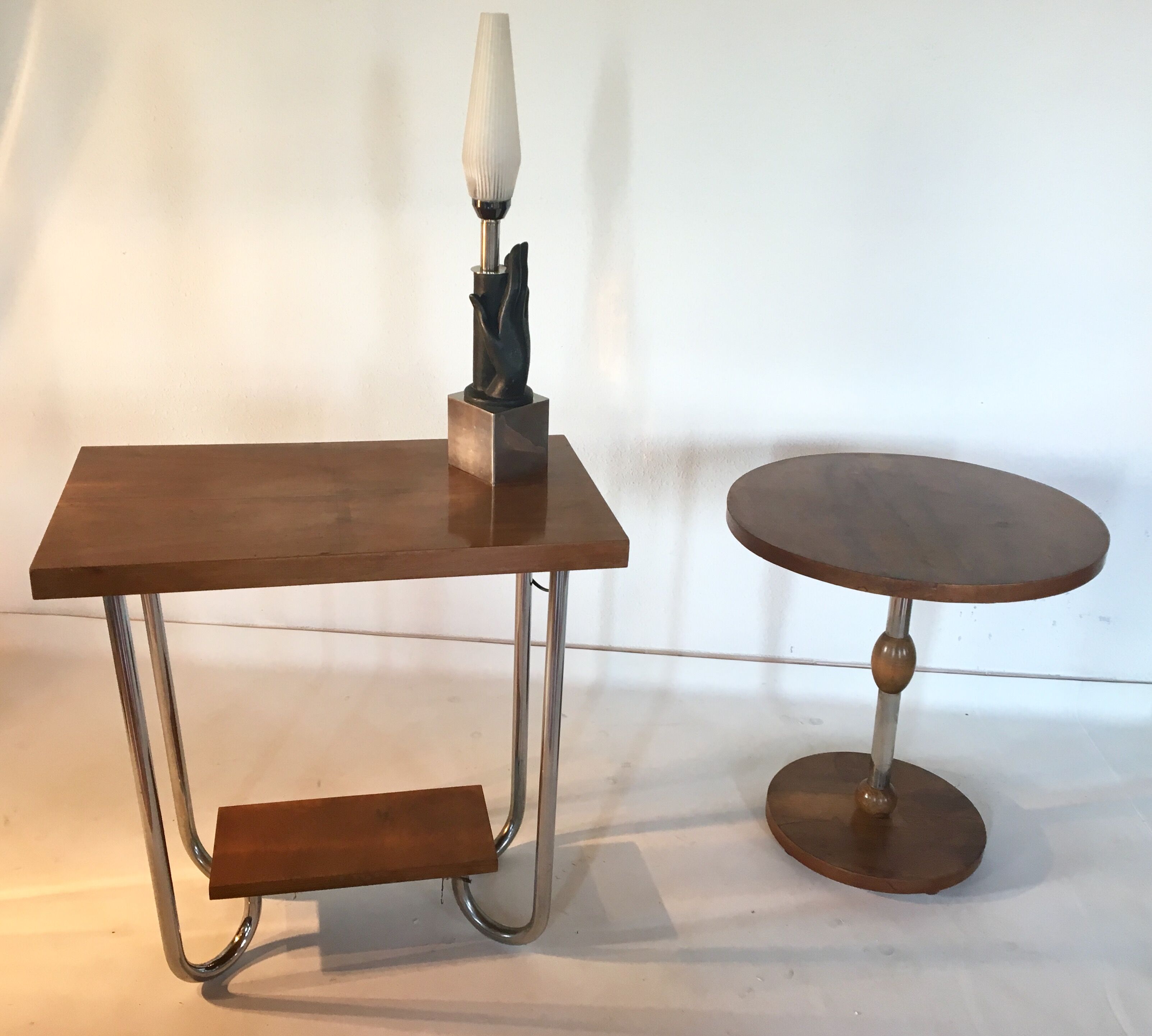 Table thirties style Bauhaus