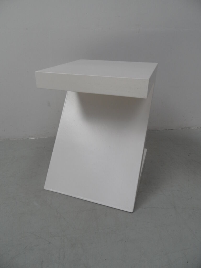 Table en bois vintage design