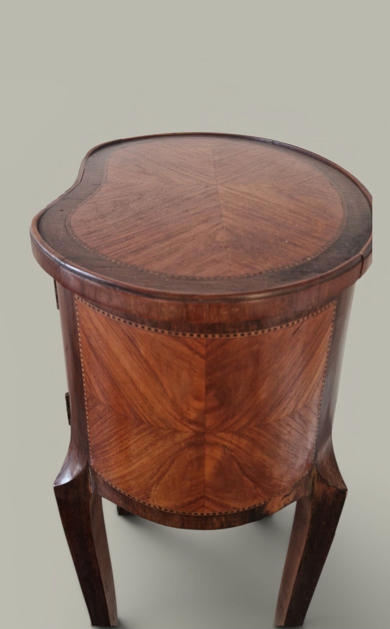 Curved side table in Louis XV style with marquetry - late 19th century