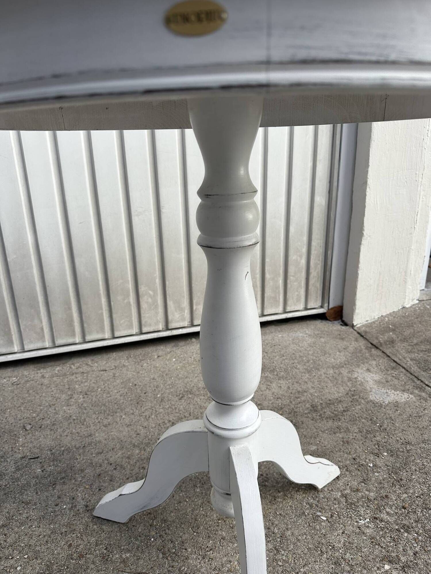 Unopiù white round table – indoor/outdoor – Ø60 cm