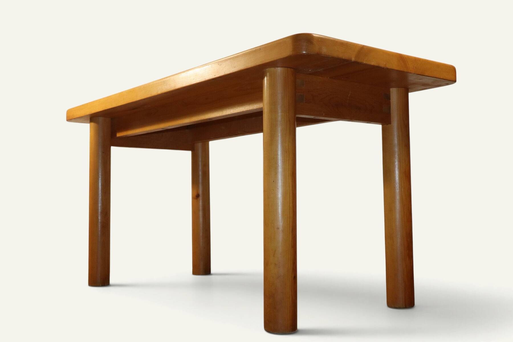Table René Martin en pin massif moderniste, 1960