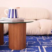 Table en bois de sapin et verre faite-main au Maroc